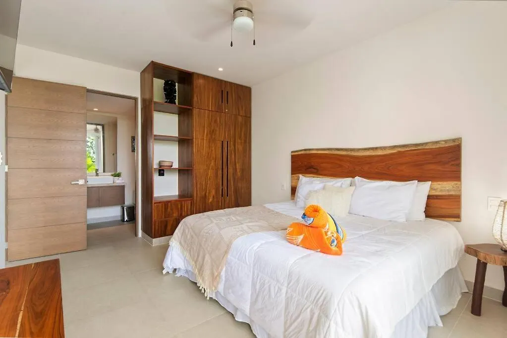 Apartment Akumal Oasis Walk To Beach 7 Rooftop Pools With Ocean Views
