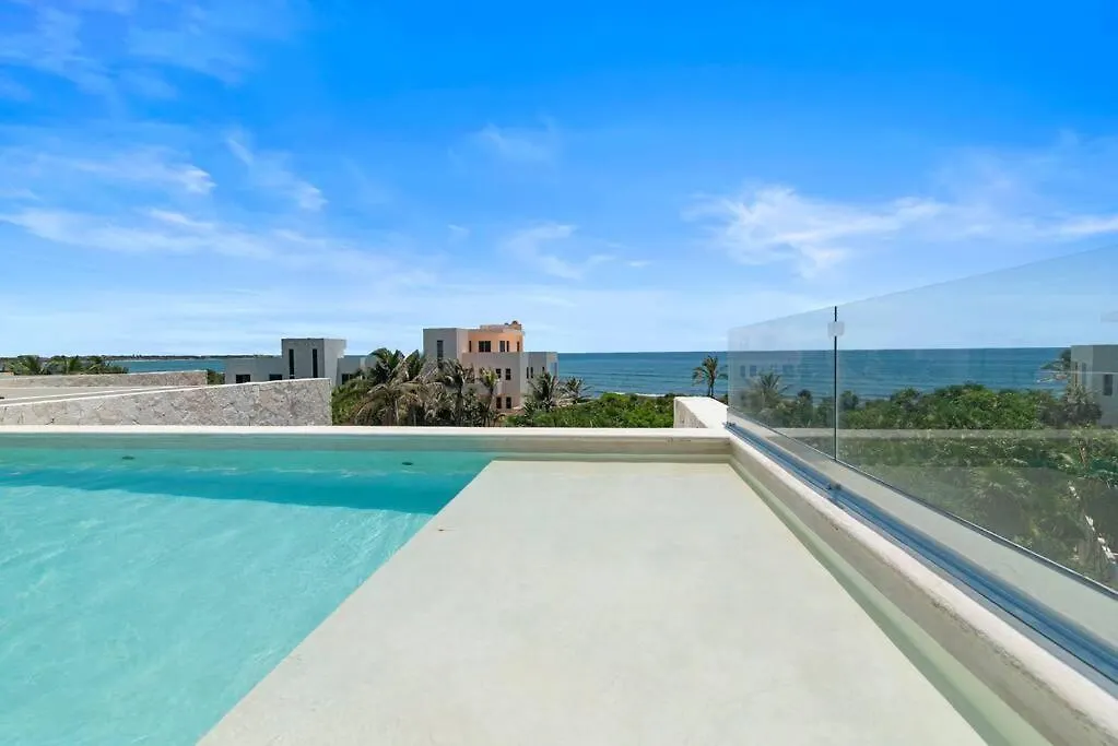Apartment Akumal Oasis Walk To Beach 7 Rooftop Pools With Ocean Views