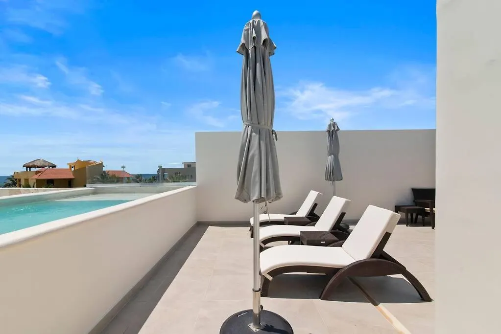 Akumal Oasis Walk To Beach 7 Rooftop Pools With Ocean Views