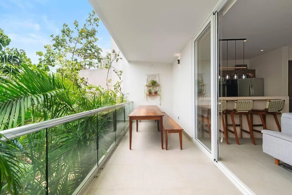 Akumal Oasis Walk To Beach 7 Rooftop Pools With Ocean Views